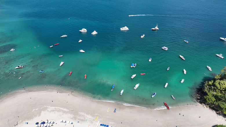 boats and yachts in Isla Tortuga, Costa Rica