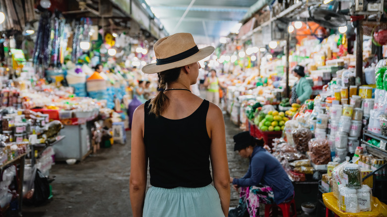 A Vietnamese market in Hue city