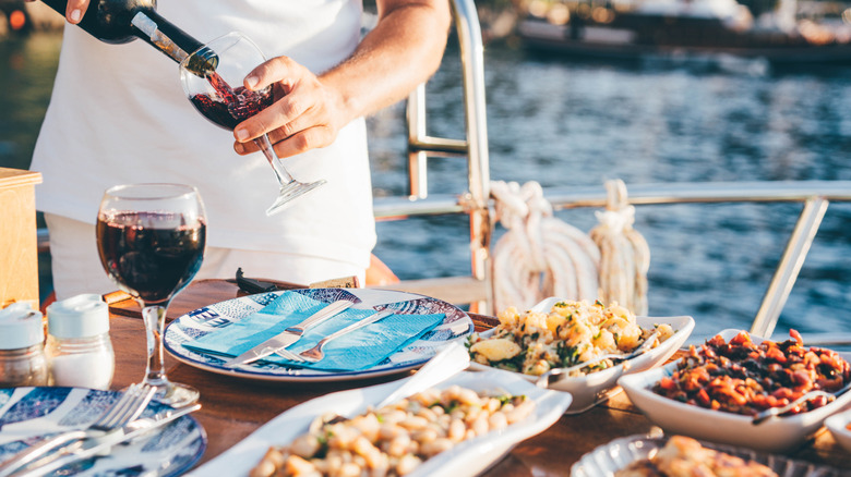 Table setting at Royal Caribbean's Wonderland
