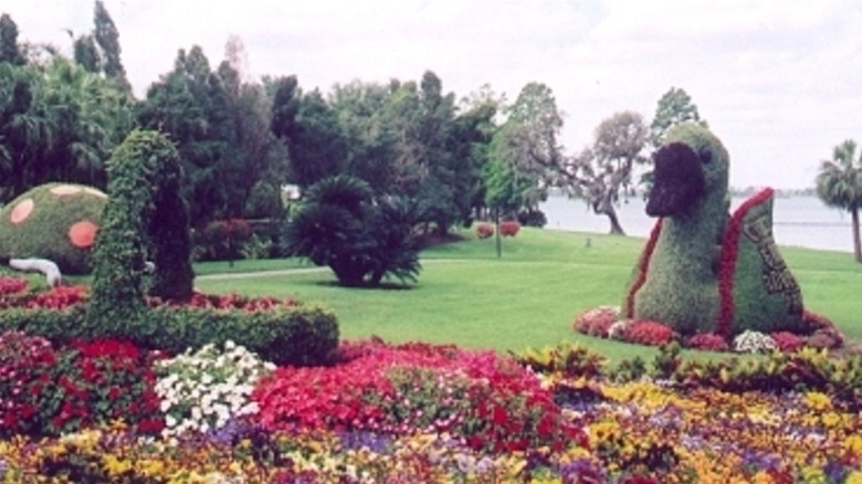 Duck-shaped topiary and flower beds at Cypress Gardens, Florida