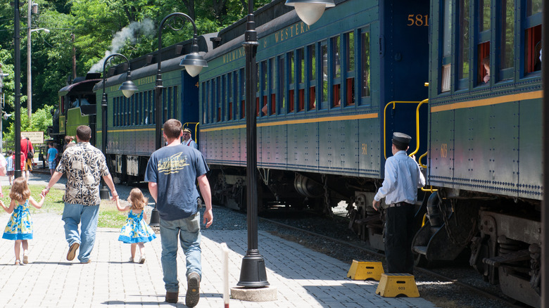 Passengers boarding the Wilmington & Western Railroad