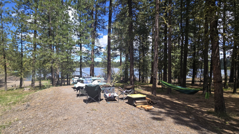 A campsite at Delintment Lake Campground