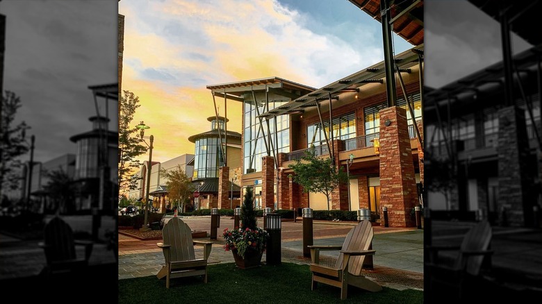 Park Meadows gleams in Lone Tree, Colorado