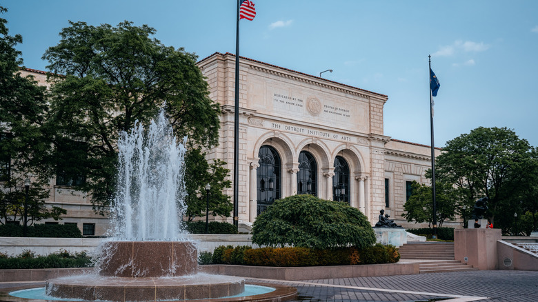 The exterior of the Detroit Institute of Arts