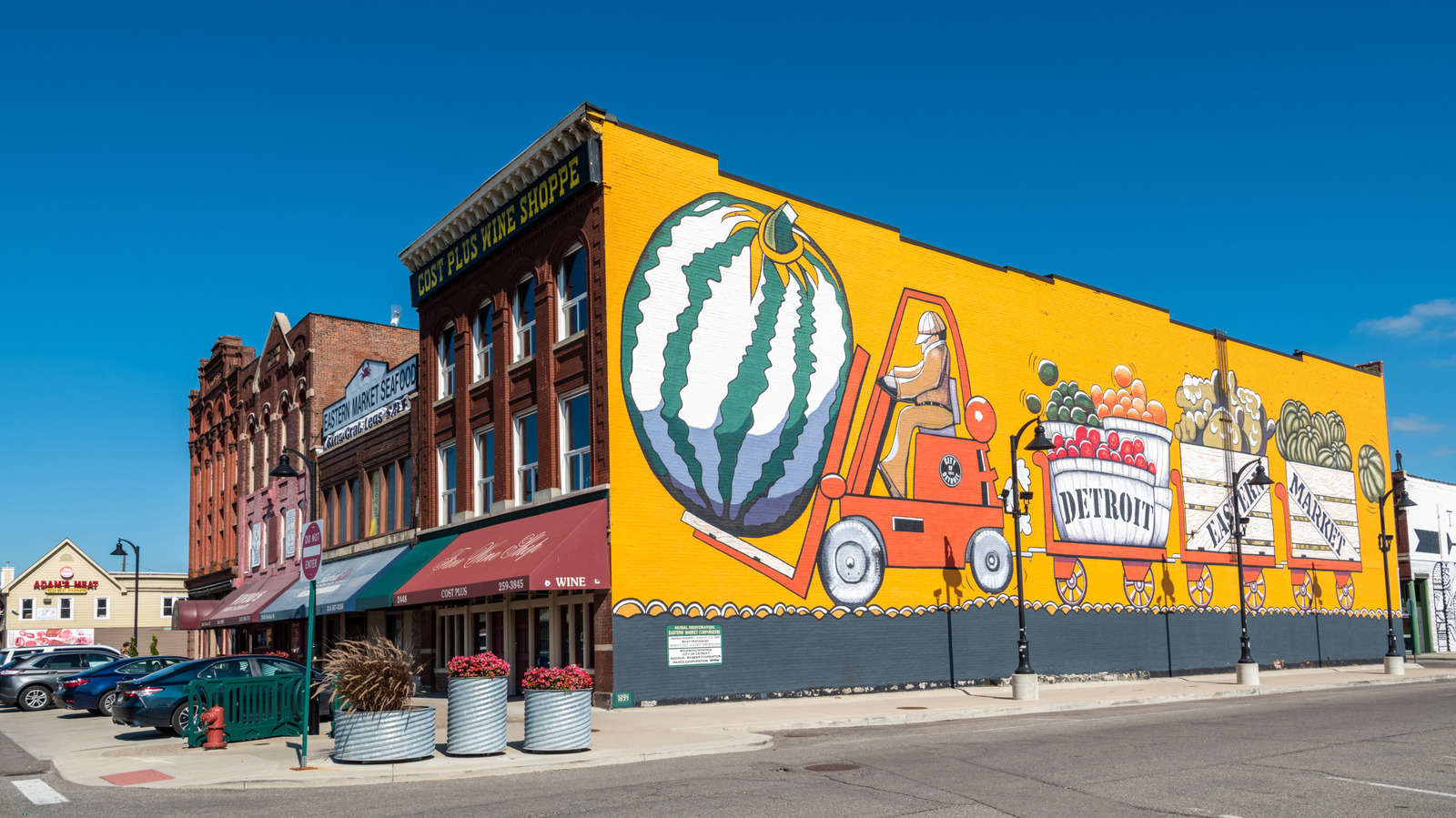 Detroit's 6 Best Street Art Spots To Experience The City's Vibrant Culture