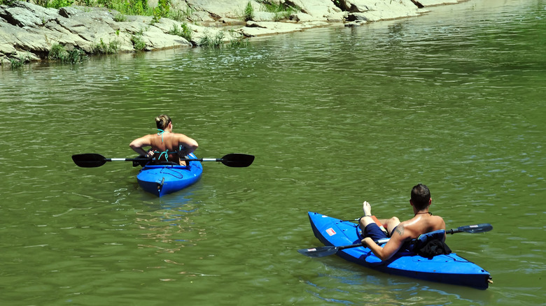 Paddlers in the Roanoke River