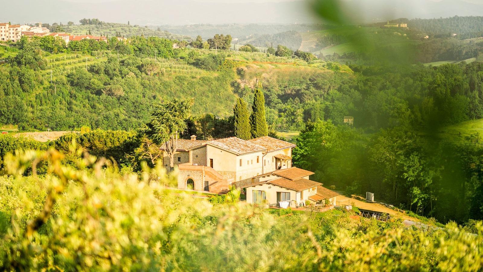 Discover A Vegan Food Haven At This Romantic Tuscan Villa Surrounded By ...