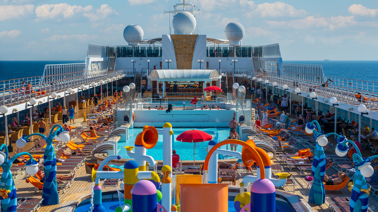 Cruise ship pool deck