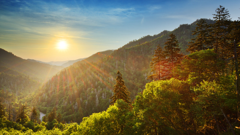sunset view from Newfound Gap in Tennessee Smoky Mountains