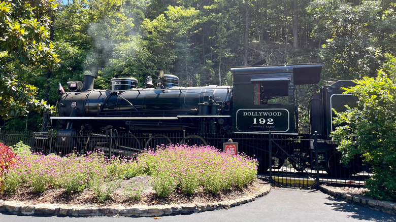 train at Dollywood in Pigeon Forge Tennessee