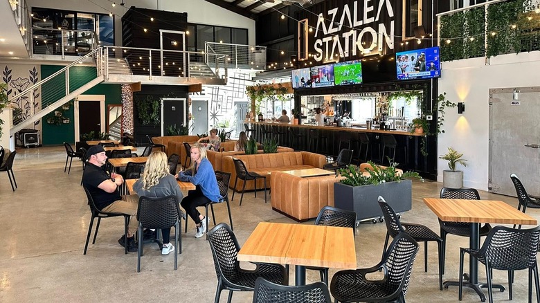 Azalea Station in the Cargo District