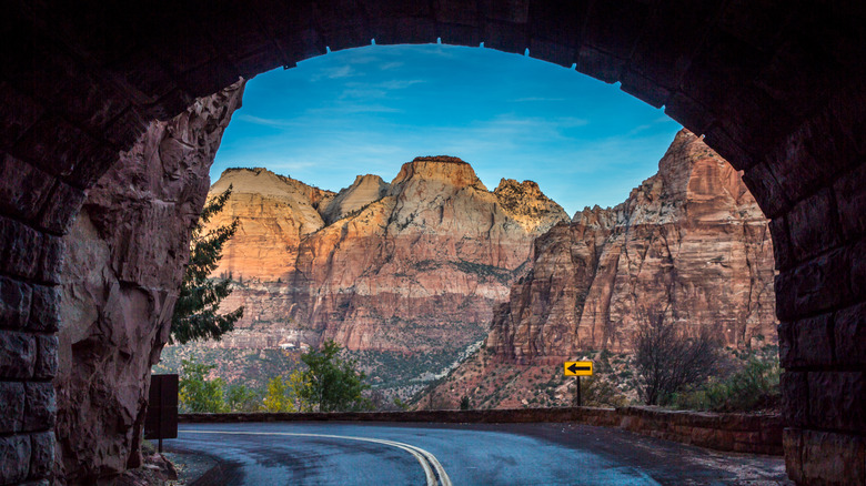 Layered red rocks seen through Zion-Mt. Carmel tunnel