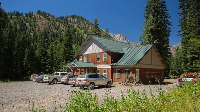 Cornucopia Lodge