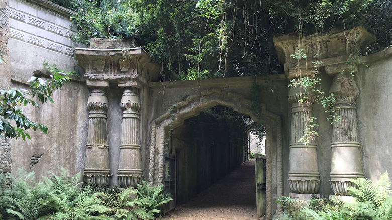 Highgate Cemetery in Highgate