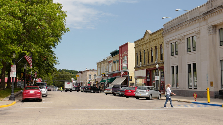 Street view of Downtown Baraboo, WI