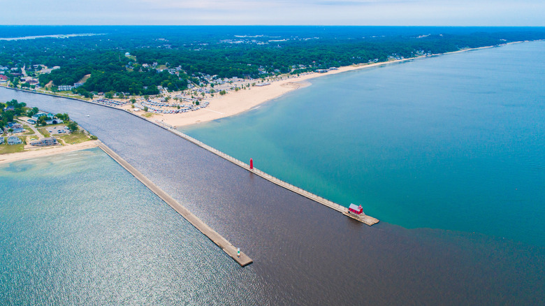 Grand Haven State Park lighthouses