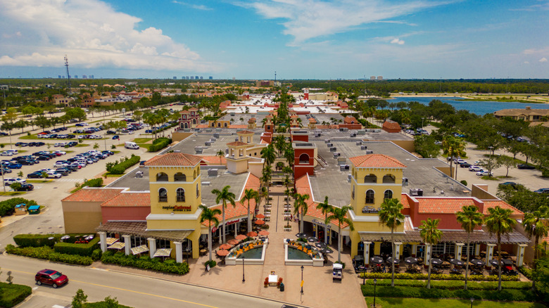 Miromar Outlets with high-end shopping in Estero, Florida