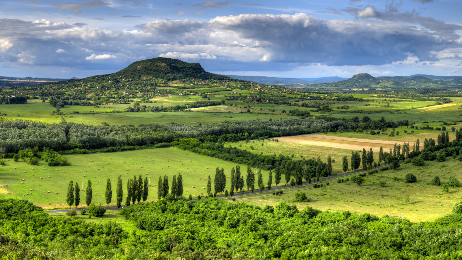 Europe's 'Hottest Camping Destination' Is A Lush Country Full Of Underappreciated Parks And Lakes