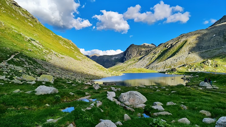 High plateau with small, pretty mountain lake above Zernez
