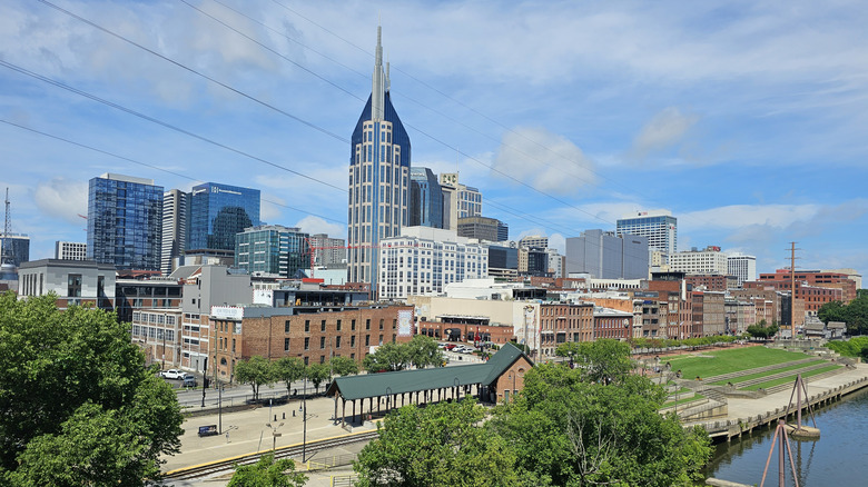 A skyline view of downtown Nashville, Tennessee