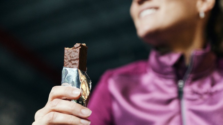 woman with energy bar