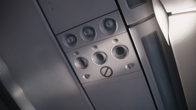 passenger air controls on an airplane