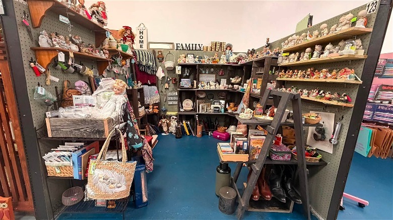 Booth with antique and vintage finds at Mall Road Treasures in Florence, Kentucky