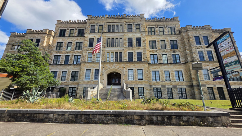 Exterior of the Gothic-style Tower East building in Pensacola, Florida