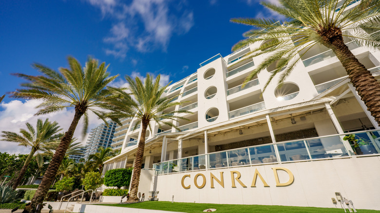 facade of conrad fort lauderdale