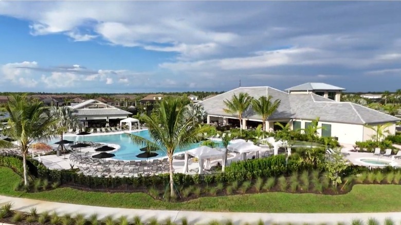 One of the many amenities at Esplanade by the Islands is a resort-style pool