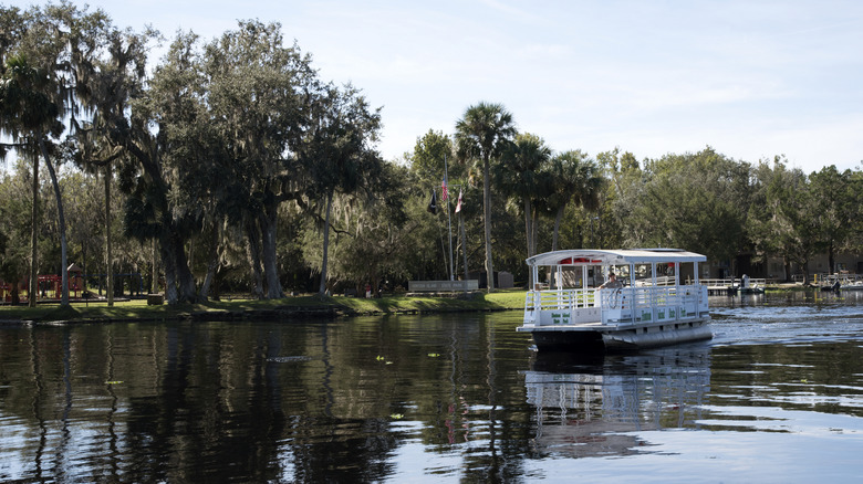 A battery-powered ferry to Hontoon Island, underway on the St Johns River near Deland, FL
