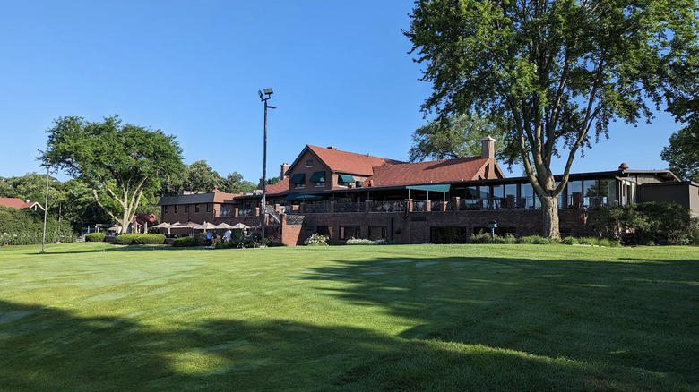 Greenery at Flossmoor Golf Club
