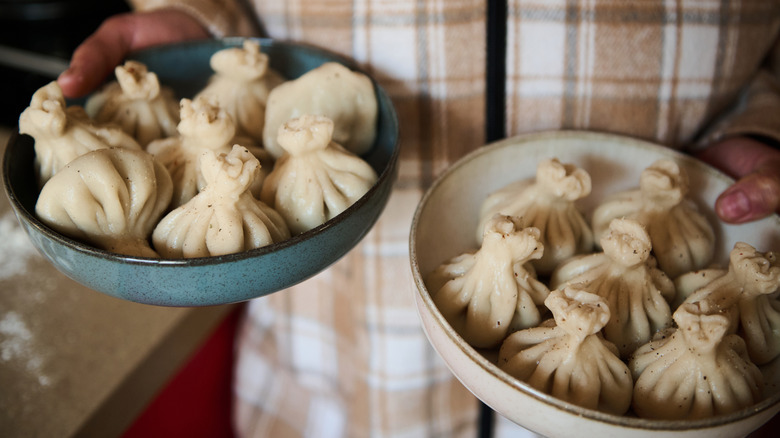 plates of khinkali