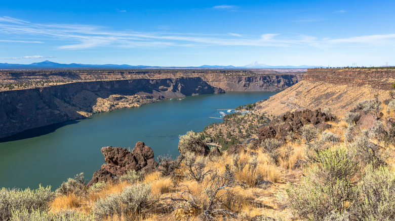 Overhead view of Lake Billy Chinook in the Cove Palisades State Park, Oregon