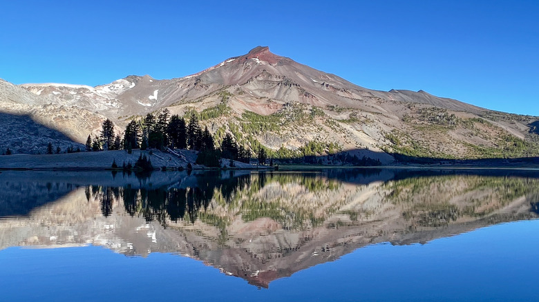 South Sister Mountain in Oregon's Three Sisters Wilderness reflected within the crystal clear waters of Moraine Lake