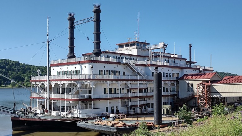 The Rising Star Casino sits on the Ohio River.