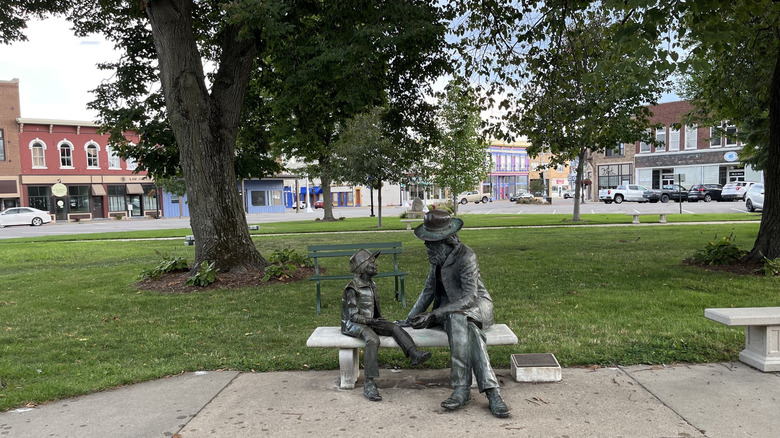 A sculpture in Central Park, Farfield, Iowa