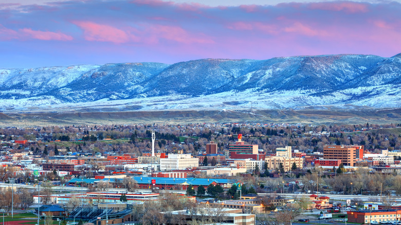 Purple skies and mountains behind Casper, Wyoming