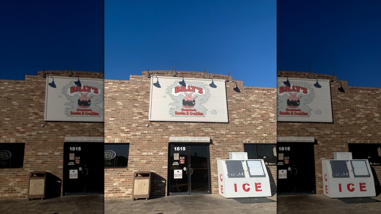 Facade of Billy's Boudin & Cracklins in Scott, Louisiana