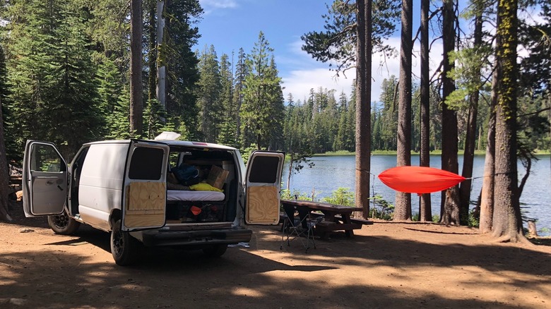 A van camping at Lake of the Woods in the Tahoe National Forest