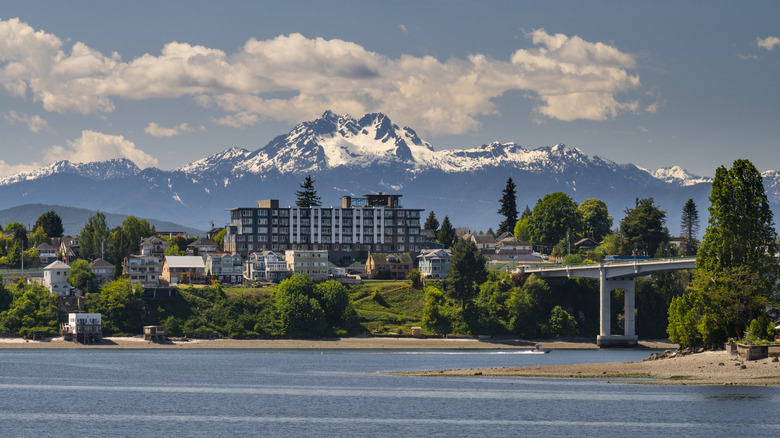 Mountain view with a cloudy sky and waterfront views in Bremerton, Washington