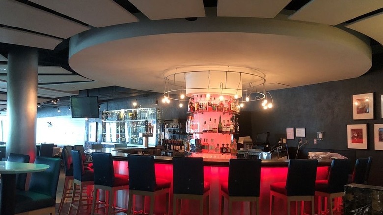 The Pier W Cocktail Lounge in Lakewood, Ohio