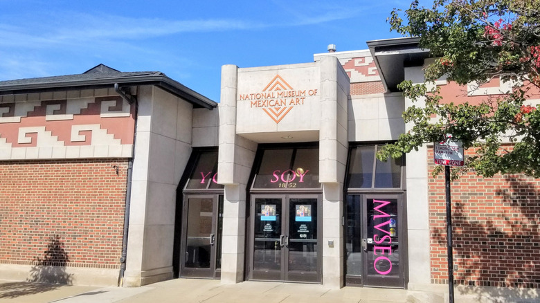 The exterior of the National Museum of Mexican Art in Chicago