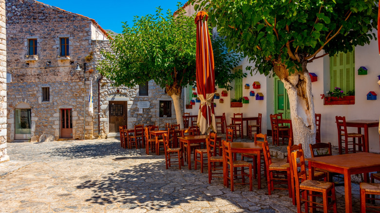 A sunny day in Areopoli town square