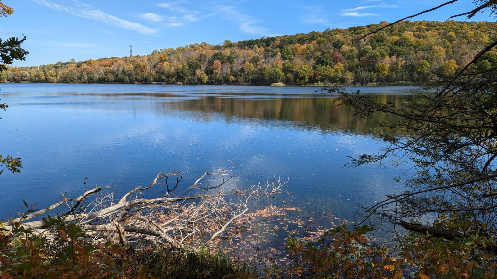 Forget The Jersey Shore, Visit This State Park With New Jersey's Deepest Natural Lake, Fishing, And Trails