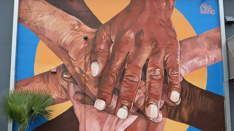 A mural in MASS District, Flagler Village