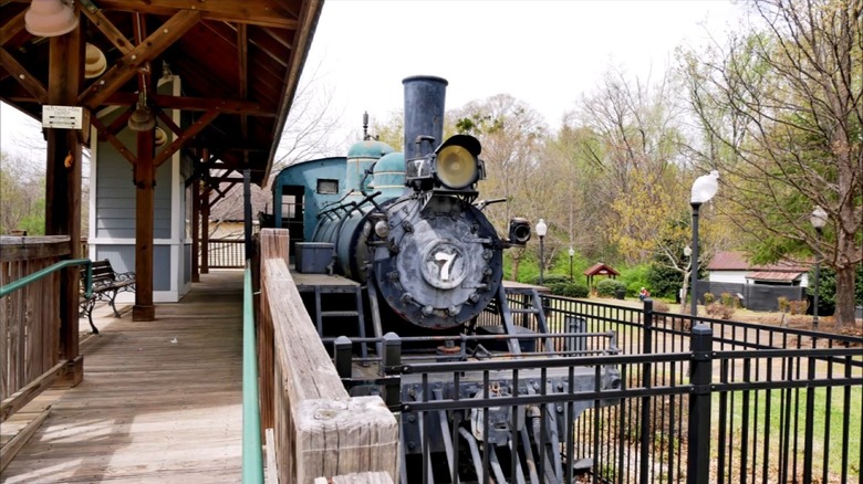 1934 blue Porter train in McDonough, Georgia