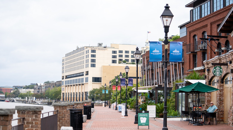 The riverwalk area in Savannah