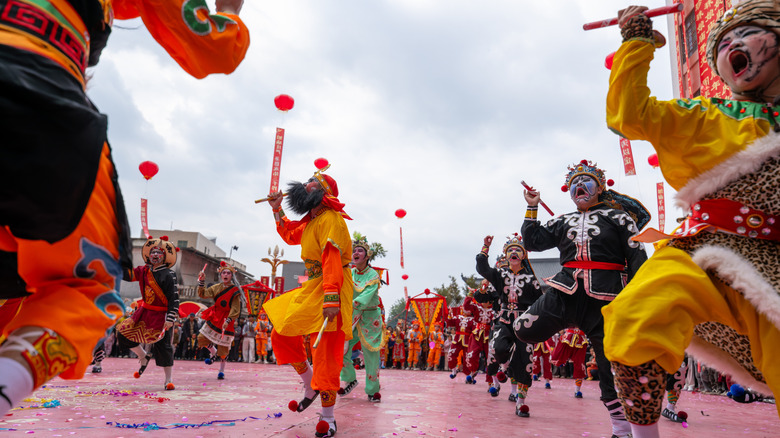 Dangers wearing colorful costumes in China