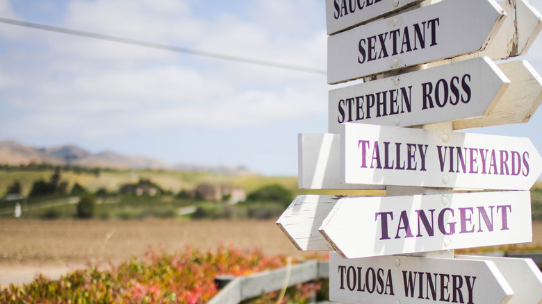 Sign directing visitors to wineries around the Edna Valley in San Luis Obispo County